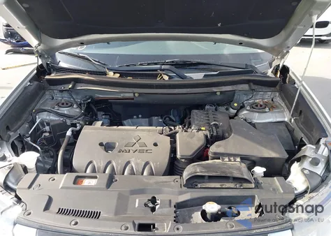 2019 Mitsubishi Outlander Se z USA, uszkodzony, nr VIN JA4AD3A31KZ029440